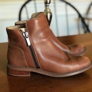 Franco Sarto Brown Ankle Booties Zipoers Leather 7.5